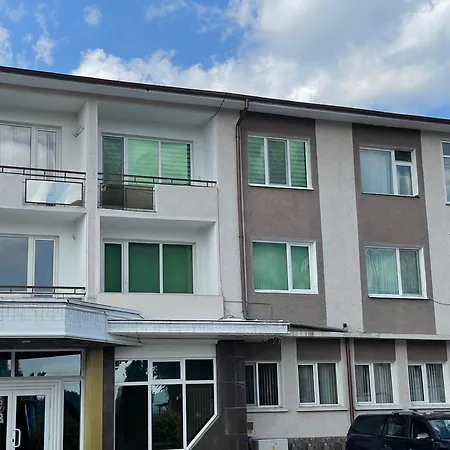 Anstel Apartmán *